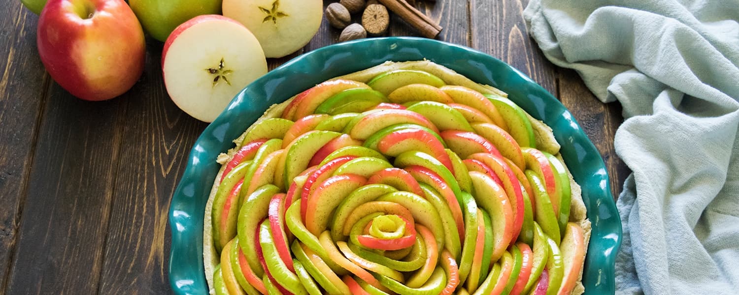 WordPress blog image - rose-apple-pie-full.jpg